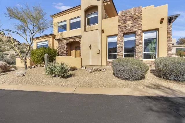 MLS: 6043625 Condo For Sale