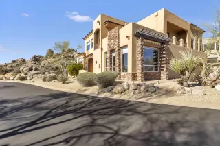 Photo #1: 6043625 Listing