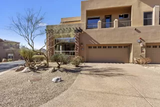 Photo #2: 6043625 Listing