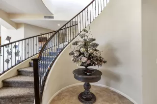 Photo #3: 6043625 Listing