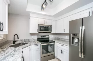 Photo #5: 6043748 Listing 