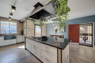 Photo #3: 6043812 Listing