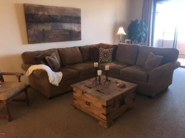 MLS: 6043930 Condo For Sale