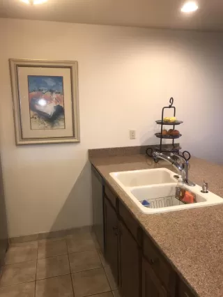 Photo #6: 6043930 Listing