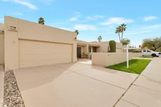 Photo #1: 6043953 Listing