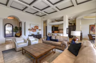 Photo #3: 6044075 Listing