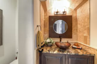 Photo #6: 6044075 Listing