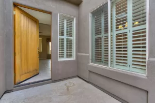 Photo #2: 6044185 Listing 