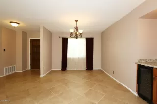 Photo #6: 6044193 Listing 