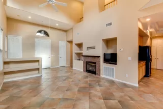 Photo #2: 6044205 Listing
