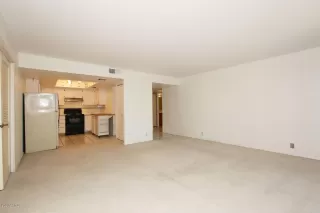 Photo #4: 6044227 Listing 