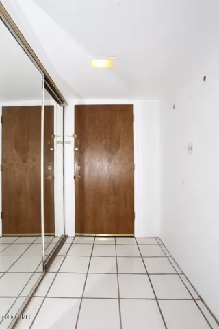 Photo #5: 6044227 Listing 