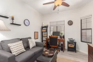 Photo #6: 6044677 Listing