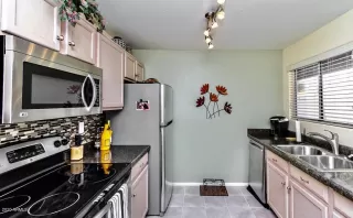 Photo #6: 6044806 Listing 