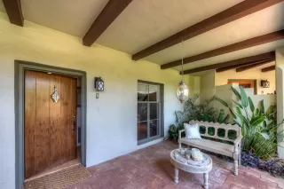 Photo #2: 6044840 Listing