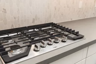 Photo #2: 6044852 Listing