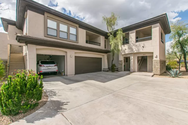 MLS: 6045020 Condo For Sale