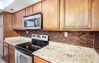 Photo #2: 6045343 Listing