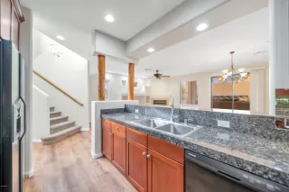 Photo #4: 6045425 Listing