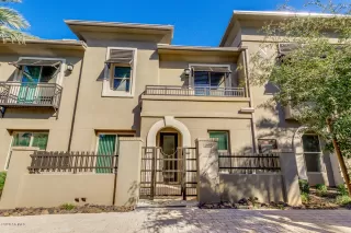 Photo #6: 6045682 Listing