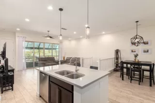 Photo #2: 6045804 Listing