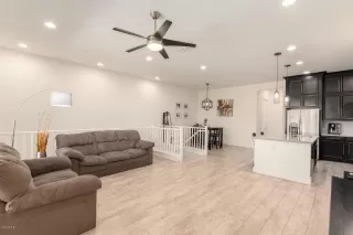 Photo #5: 6045804 Listing