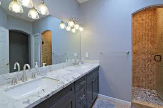 Photo #4: 6045826 Listing