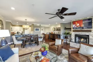 Photo #3: 6045882 Listing