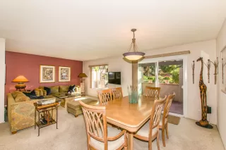 Photo #5: 6045903 Listing