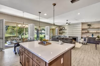 Photo #2: 6046298 Listing