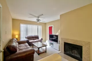 Photo #5: 6046339 Listing