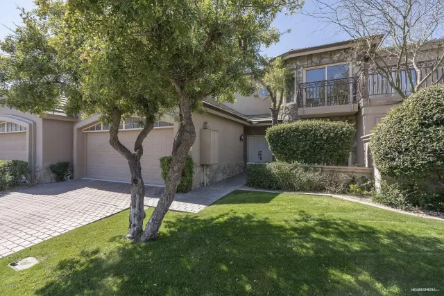 MLS: 6046684 Condo For Sale