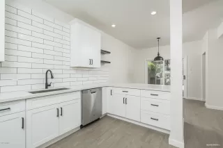 Photo #4: 6046684 Listing 