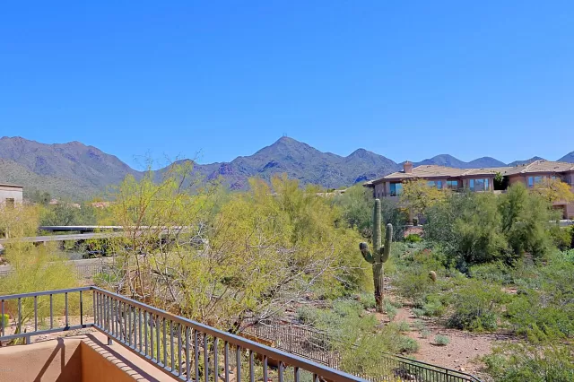 MLS: 6046695 Condo For Sale