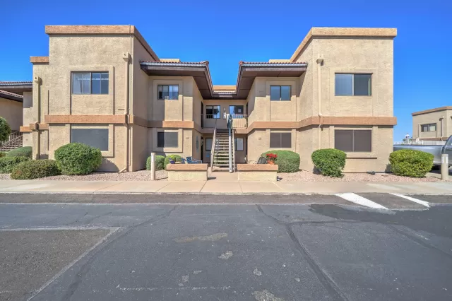 MLS: 6047049 Condo For Sale