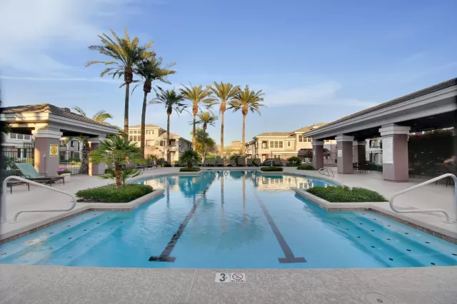 MLS: 6047072 Condo For Sale