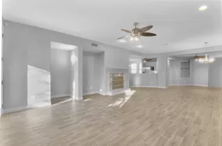 Photo #6: 6047072 Listing 