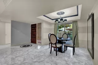 Photo #5: 6047415 Listing 