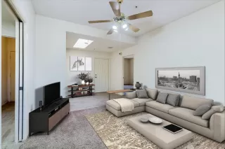 Photo #2: 6047738 Listing
