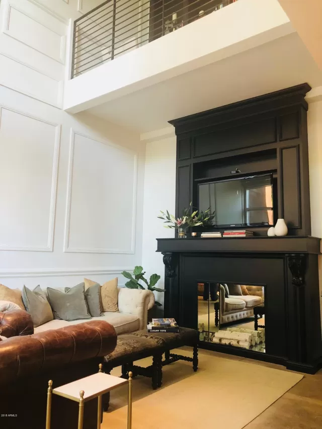 MLS: 6047786 Condo For Sale