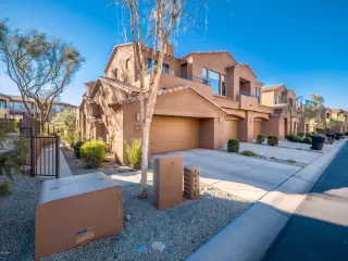 Photo #1: 6047899 Listing