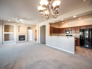 Photo #2: 6047899 Listing