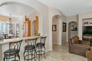 Photo #1: 6048084 Listing 