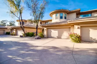 Photo #3: 6048146 Listing 