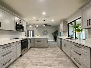 Photo #2: 6048179 Listing