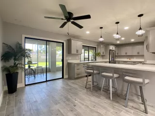 Photo #4: 6048179 Listing