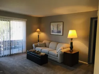 Photo #4: 6048229 Listing