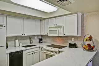 Photo #2: 6048304 Listing