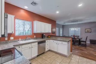Photo #3: 6048414 Listing
