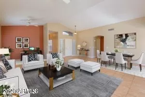 Photo #2: 6048595 Listing